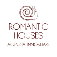 Romantic Houses