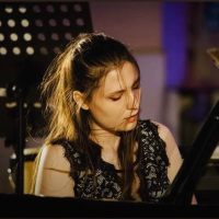 Laura Licinio Pianist
